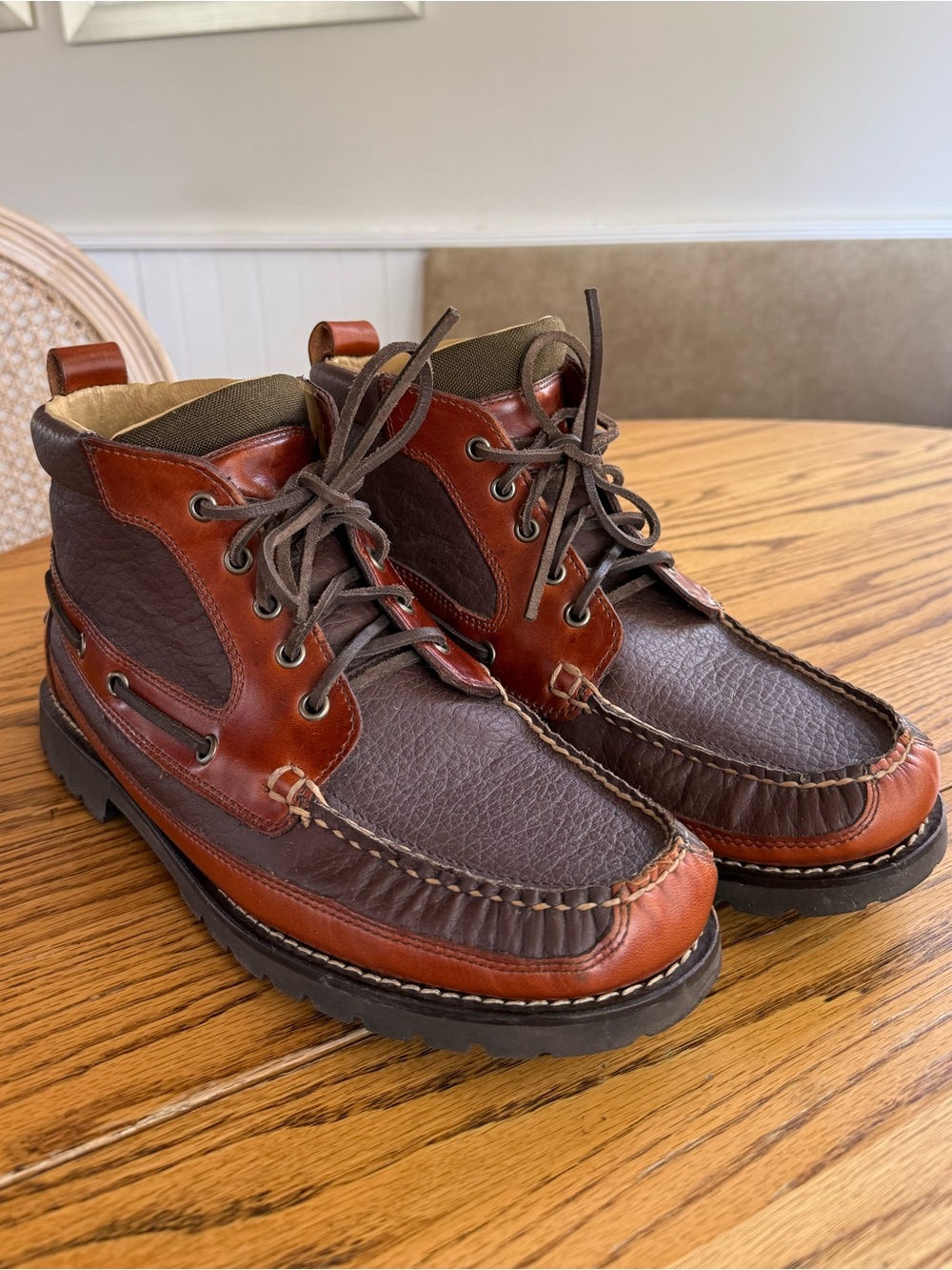 Men's L.L.Bean Allagash Bison leather handsewn chukka boots Size 11